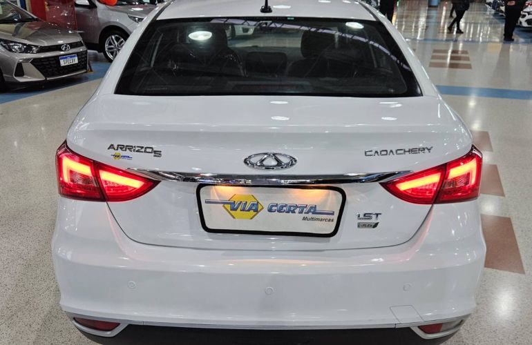 Chery Arrizo 5 1.5 VVT Turbo Rx - Foto #6