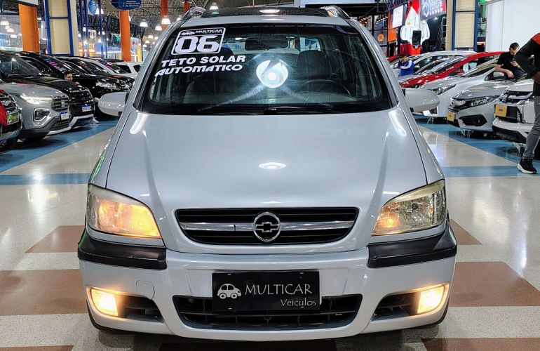 Chevrolet Zafira 2.0 MPFi Elite 16v - Foto #2