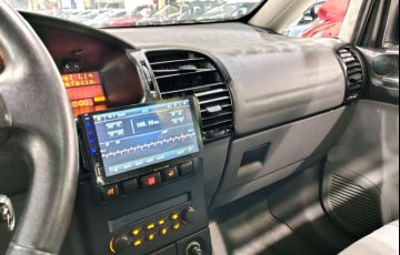 Chevrolet Zafira 2.0 MPFi Elite 16v - Foto #9