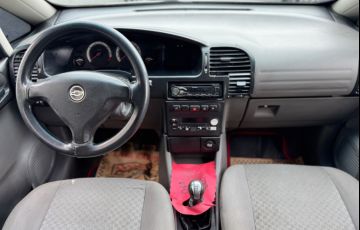 Chevrolet Zafira 2.0 MPFi Comfort 8v - Foto #7