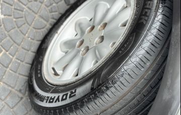 Chevrolet Zafira 2.0 MPFi Comfort 8v - Foto #9