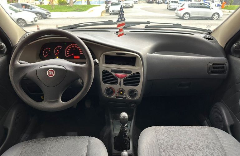Fiat Palio 1.0 MPi Fire Celebration 8v - Foto #10