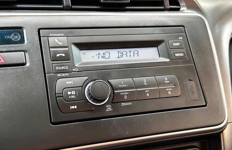 Honda City 1.5 LX 16v - Foto #3