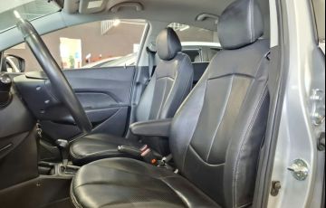 Hyundai Hb20 1.6 Premium 16v - Foto #8