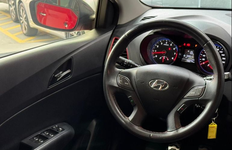 Hyundai Hb20 1.6 R Spec 16v - Foto #9