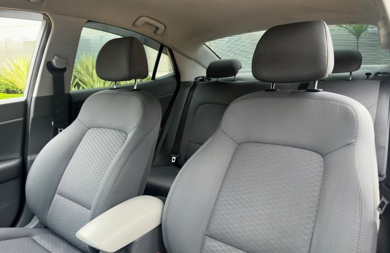 Hyundai Hb20s 1.6 16V Vision - Foto #8