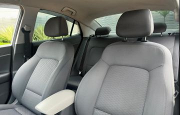 Hyundai Hb20s 1.6 16V Vision - Foto #8