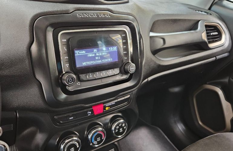 Jeep Renegade 1.8 16V Sport - Foto #10