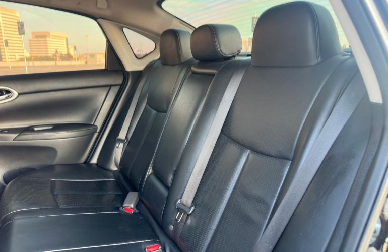 Nissan Sentra 2.0 SV 16V Start - Foto #9