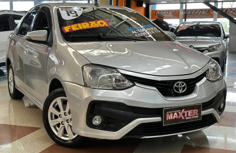 Toyota Etios 1.5 Xls Sedan 16v - Foto #4