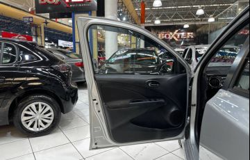 Toyota Etios 1.5 Xls Sedan 16v - Foto #6