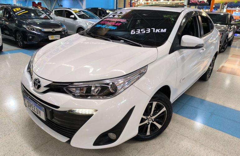 Toyota Yaris 1.5 16V Sedan Xls Connect Multidrive - Foto #4