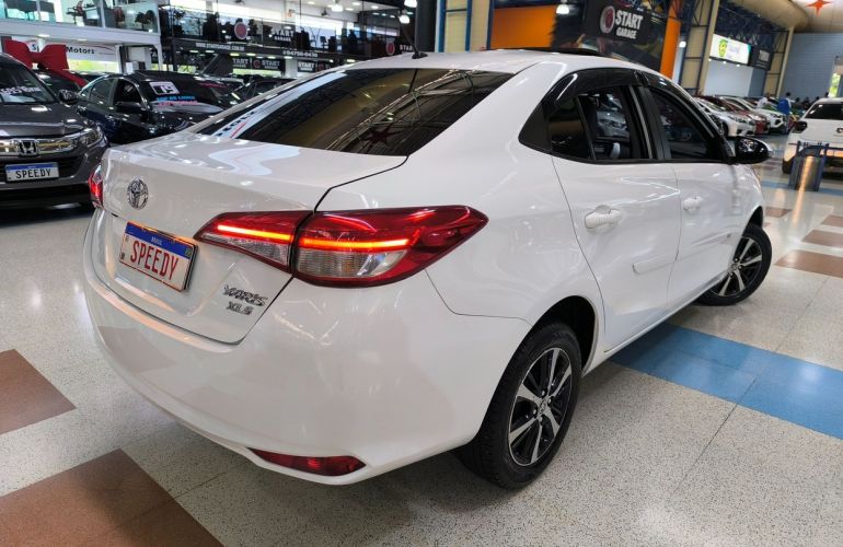 Toyota Yaris 1.5 16V Sedan Xls Connect Multidrive - Foto #8