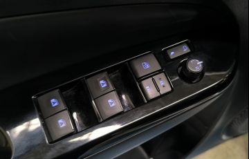 Toyota Yaris 1.5 16V Sedan Xls Connect Multidrive - Foto #10