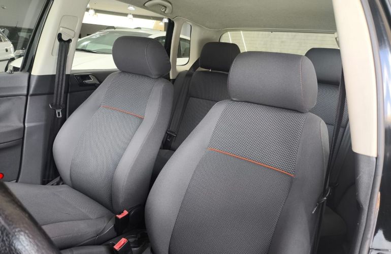 Volkswagen Polo 1.6 Mi Sportline 8v - Foto #8