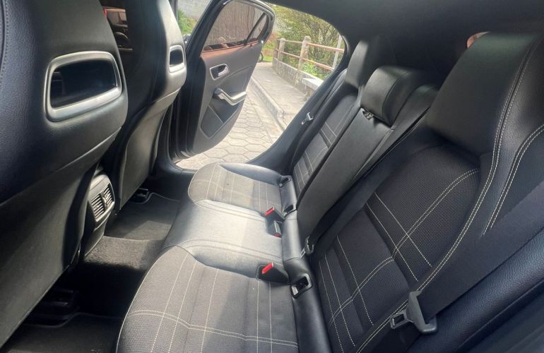 Mercedes-Benz GLA 200 Vision - Foto #4