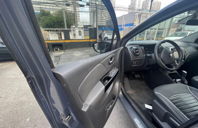 Renault Captur Intense 1.6 16v SCe X-Tronic - Foto #7