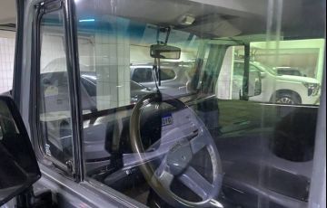 Toyota Bandeirante Jipe OJ50LV 4x4 4.0 (teto rígido) - Foto #6