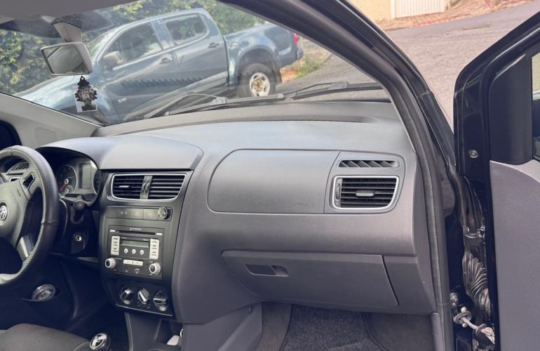 Volkswagen Fox Prime 1.6 8V (Flex) - Foto #8