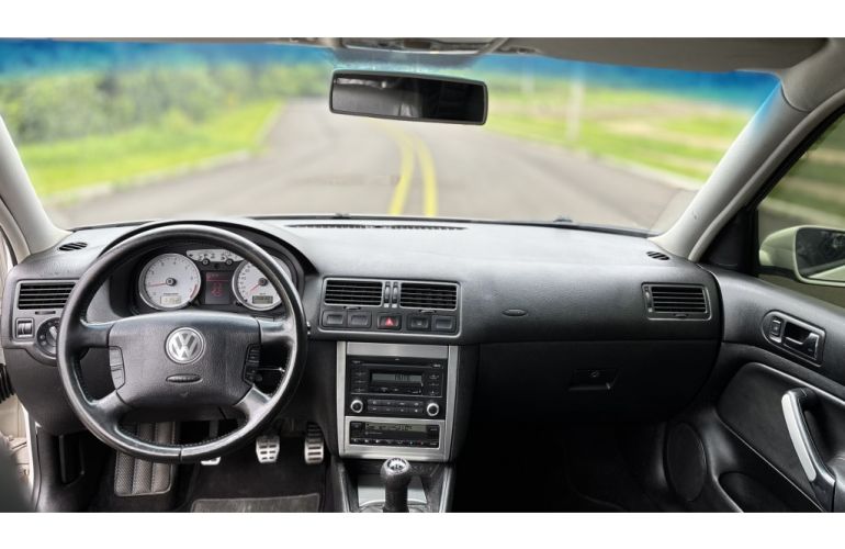 Volkswagen Golf  Sportline 1.6 VHT Total (Flex) - Foto #7