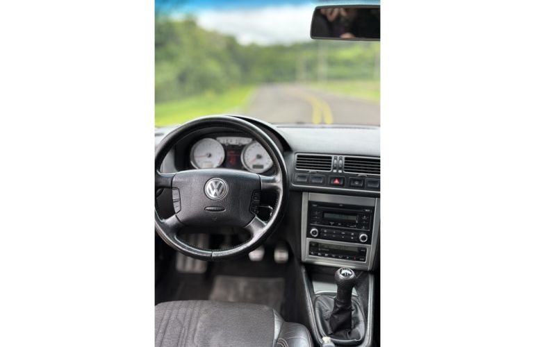 Volkswagen Golf  Sportline 1.6 VHT Total (Flex) - Foto #8