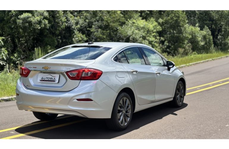 Chevrolet Cruze LTZ 1.8 16V Ecotec (Aut)(Flex) - Foto #3