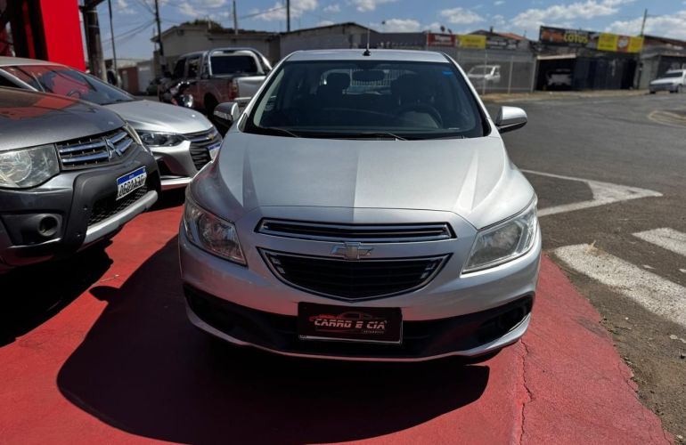Chevrolet Onix 1.0 MPFi LT 8v - Foto #3
