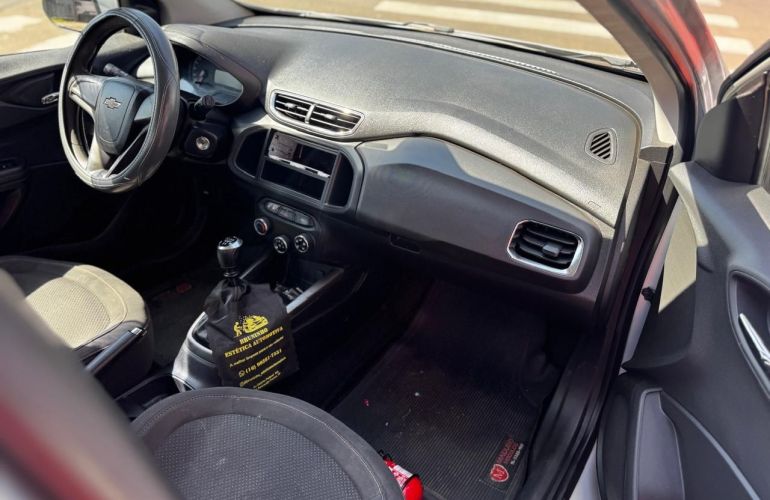 Chevrolet Onix 1.0 MPFi LT 8v - Foto #4