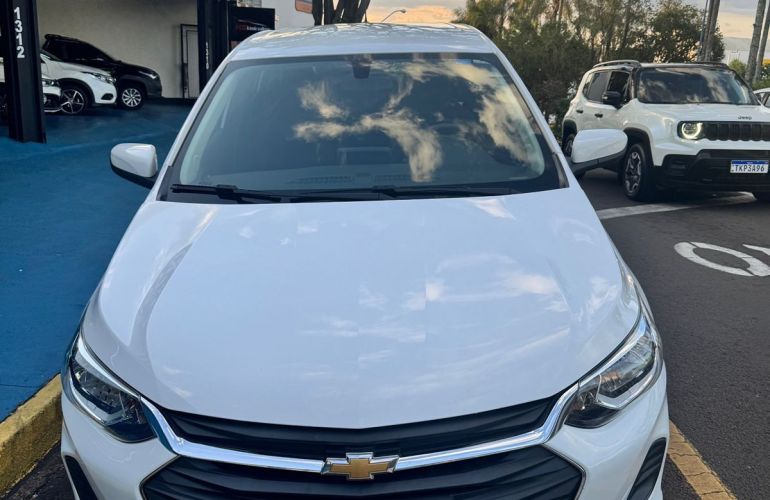 Chevrolet Onix 1.0 LT - Foto #2