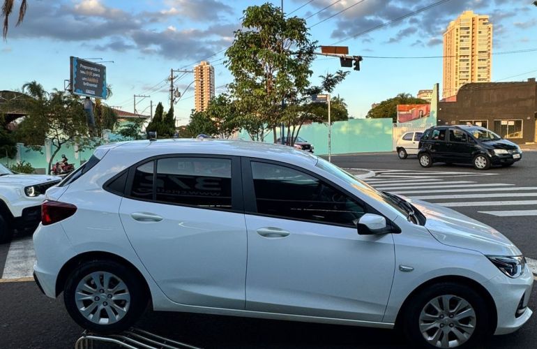 Chevrolet Onix 1.0 LT - Foto #7