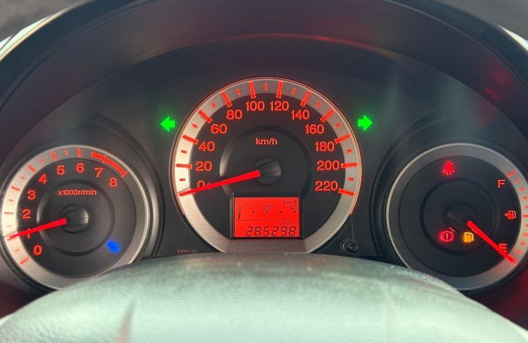 Honda City 1.5 DX 16v - Foto #9