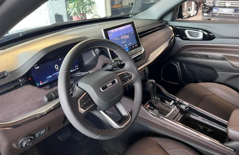 Jeep Commander 2.0 Td380 Turbo Overland - Foto #6