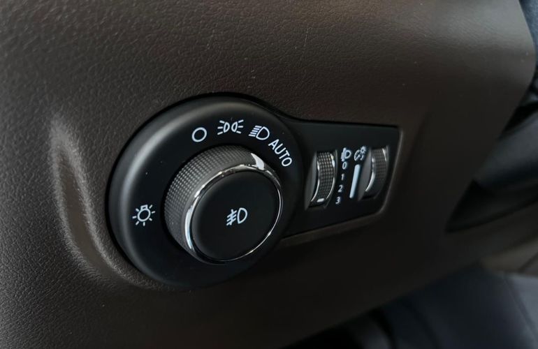 Jeep Commander 2.0 Td380 Turbo Overland - Foto #9