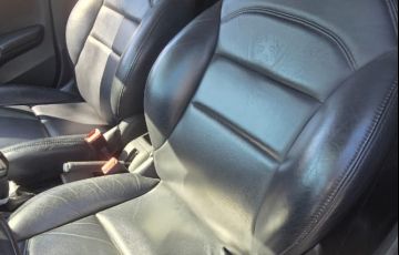 Peugeot 208 1.5 8V Active (Flex)