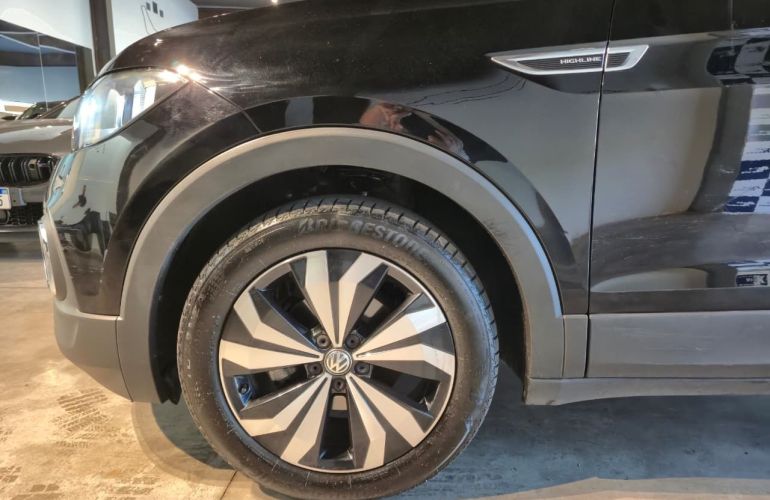 Volkswagen T-cross 1.4 250 TSi Total Highline - Foto #4