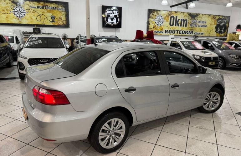 Volkswagen Voyage 1.6 Msi - Foto #4