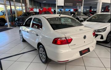 Volkswagen Voyage 1.0 12v MPi Totalflex - Foto #4