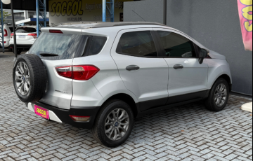 Ford Ecosport Freestyle 1.6 (Flex) - Foto #8