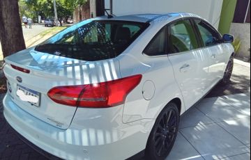 Ford Focus Sedan Titanium 2.0 PowerShift - Foto #2
