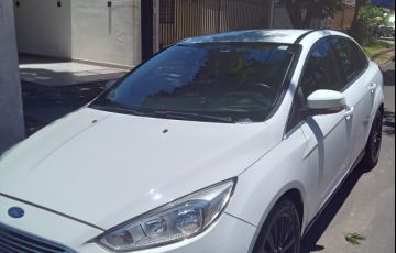 Ford Focus Sedan Titanium 2.0 PowerShift - Foto #4