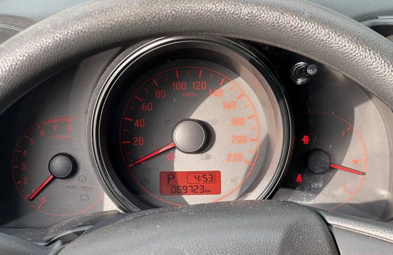 Honda Fit 1.5 LX 16v - Foto #6