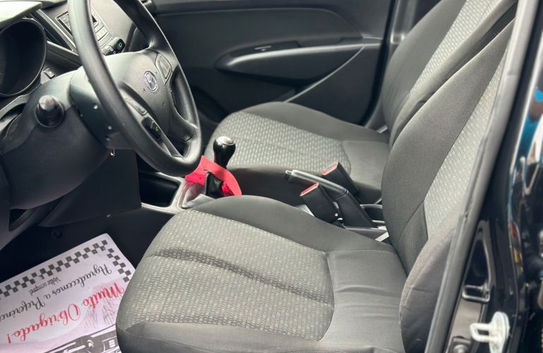 Hyundai Hb20 1.0 Unique 12v - Foto #10