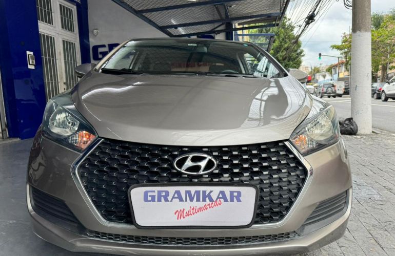 Hyundai HB20S 1.0 Comfort Plus - Foto #1