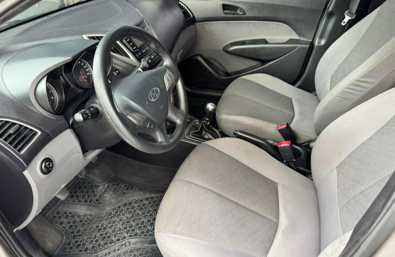 Hyundai HB20S 1.0 Comfort Plus - Foto #5