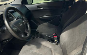 Hyundai HB20X Style 1.6 - Foto #5