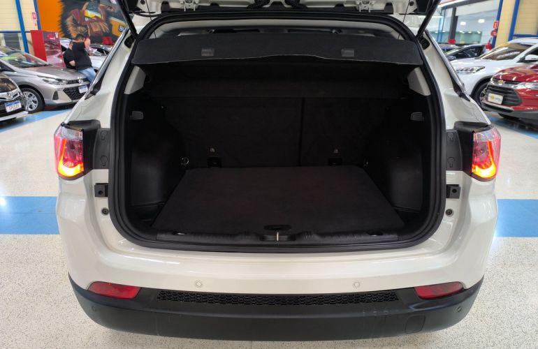 Jeep Compass 2.0 16V Longitude - Foto #9