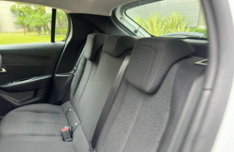 Peugeot 208 1.6 16V Active - Foto #9