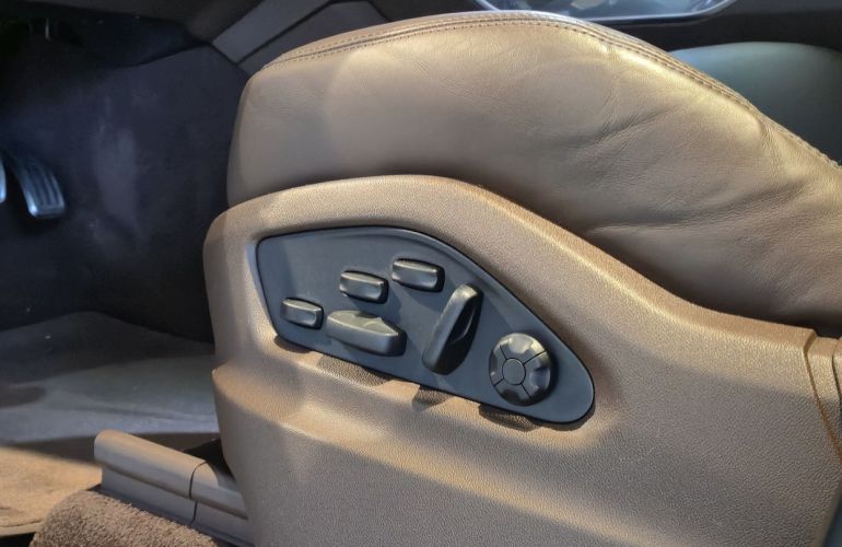 Porsche Cayenne 4.0 V8 Turbo AWD S - Foto #6