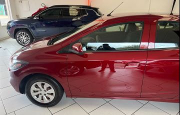 Chevrolet Onix 1.0 MPFi LT 8v - Foto #3