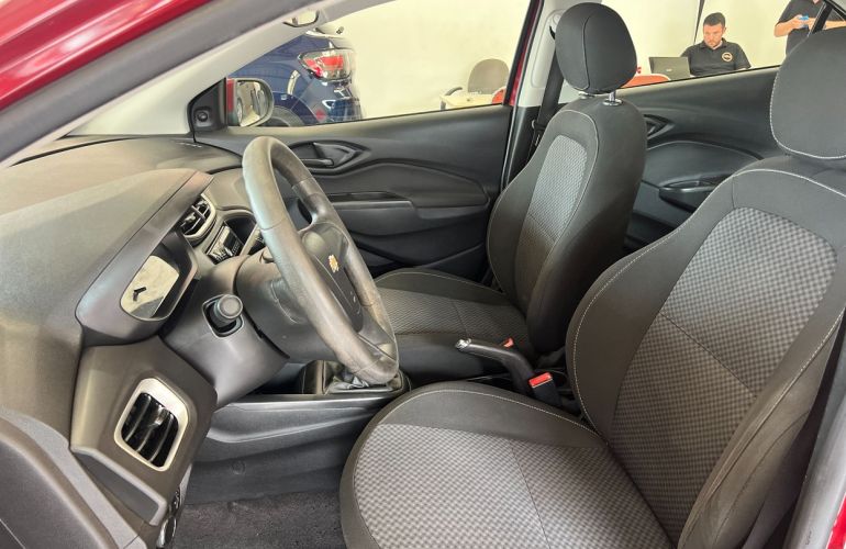 Chevrolet Onix 1.0 MPFi LT 8v - Foto #7